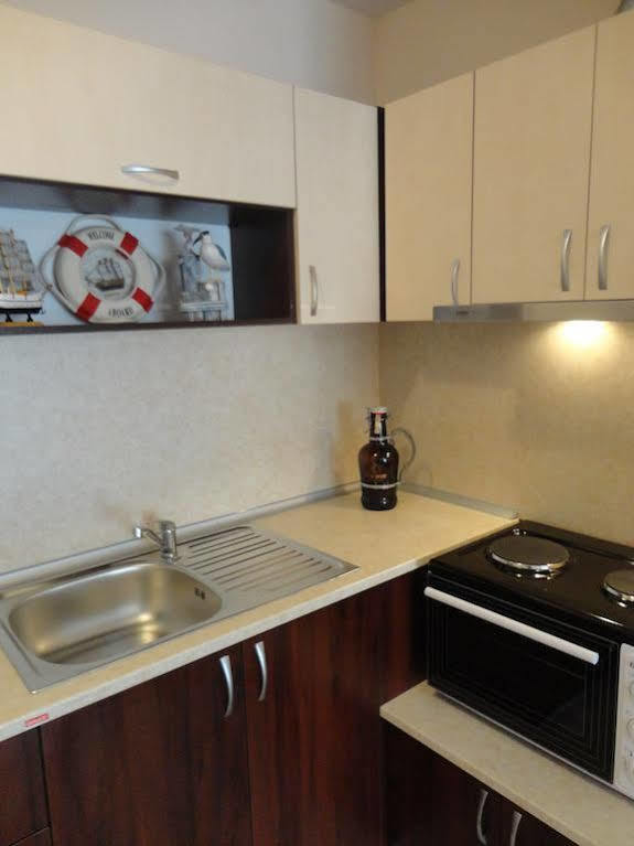 Holiday Apartments In Pomorie Extérieur photo