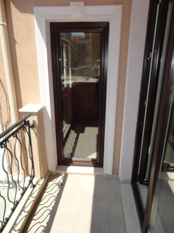 Holiday Apartments In Pomorie Extérieur photo